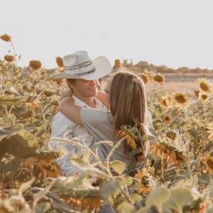 Meet your Posher, Collin